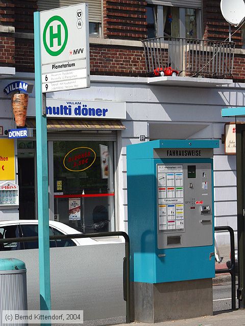 Straßenbahn Mannheim - Fahrscheinautomat
/ Bild: mannheimanlagen_e0003458.jpg