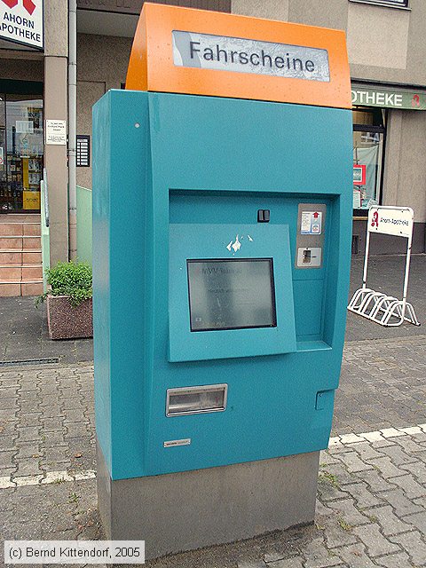 Straßenbahn Mannheim - Fahrscheinautomat
/ Bild: mannheimanlagen_e0016607.jpg