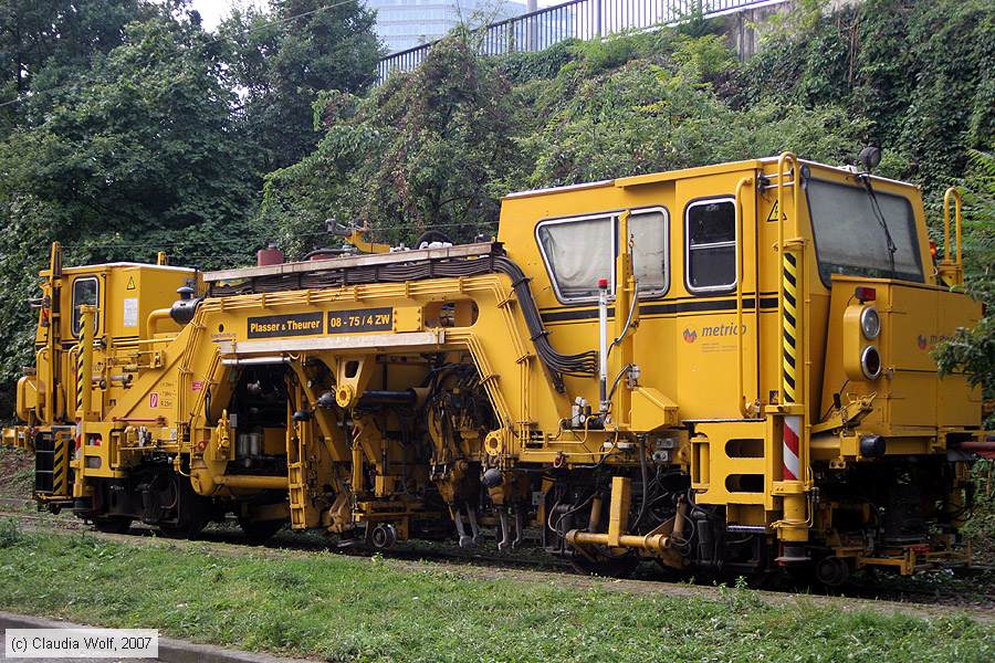 Straßenbahn Mannheim - Gleisbau 
/ Bild: mannheimwork_cw0708030004.jpg
