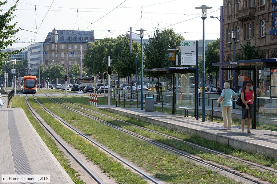 Straßenbahn Mannheim - Anlagen
/ Bild: mannheimanlagen_bk0907030008.jpg