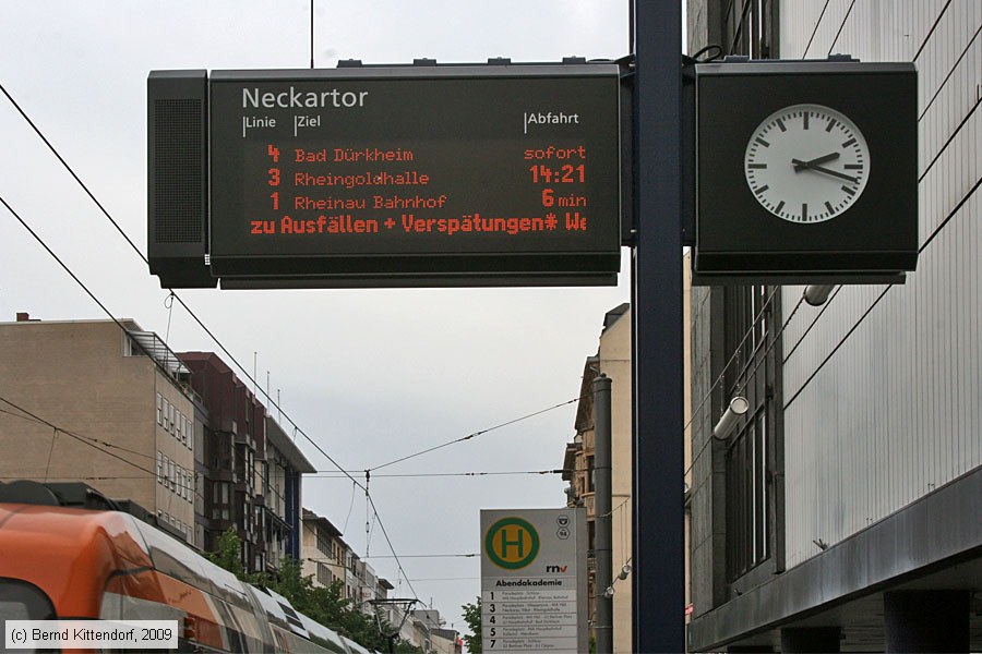 Stra&szlig;enbahn Mannheim - Anlagen
/ Bild: mannheimanlagen_bk0907030016.jpg