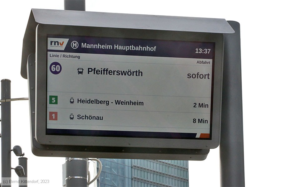 Straßenbahn Mannheim - Anlagen
/ Bild: mannheimanlagen_bk2303130039.jpg