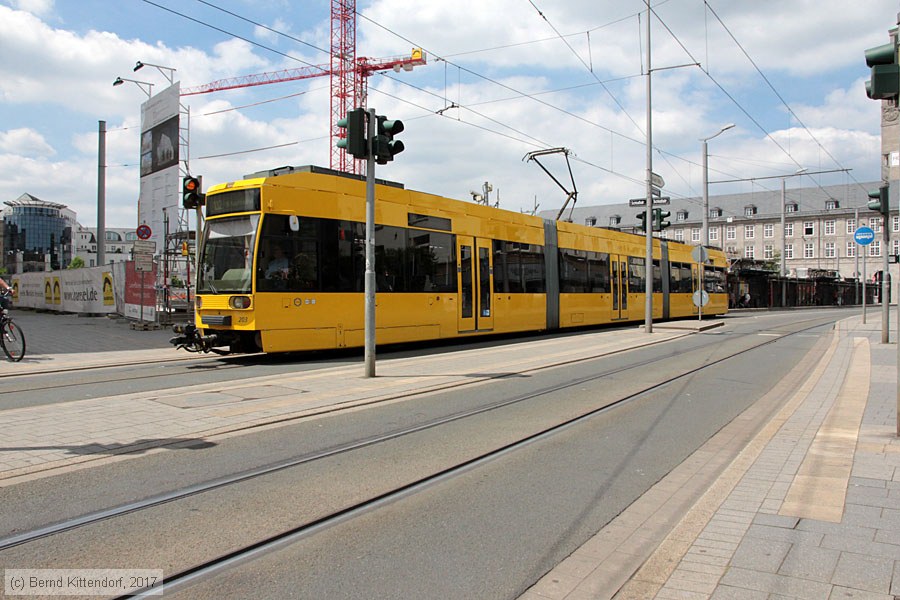 Straßenbahn Mülheim an der Ruhr - 203
/ Bild: muelheim203_bk1706180053.jpg