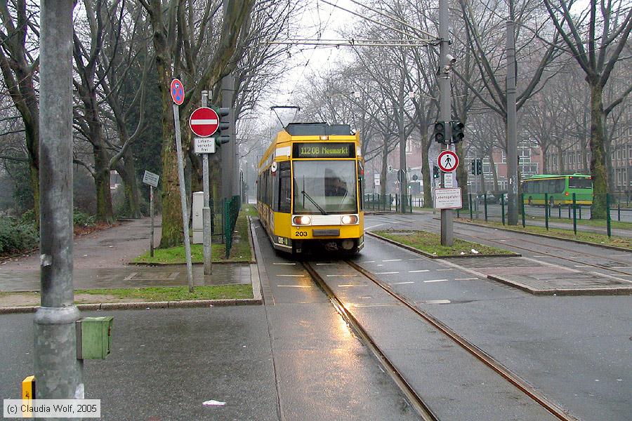 Straßenbahn Mülheim an der Ruhr - 203
/ Bild: muelheim203_cw006823.jpg