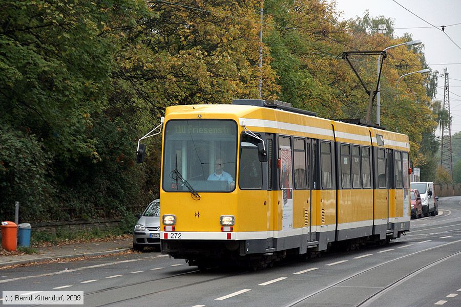 Straßenbahn Mülheim an der Ruhr - 272
/ Bild: muelheim272_bk0910220171.jpg