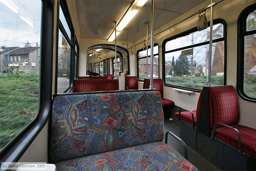 Straßenbahn Mülheim an der Ruhr - 274 - Innenansicht
/ Bild: muelheim274_bk0911250091.jpg