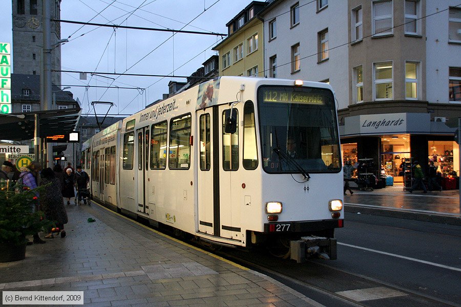 Straßenbahn Mülheim an der Ruhr - 277
/ Bild: muelheim277_bk0911250152.jpg