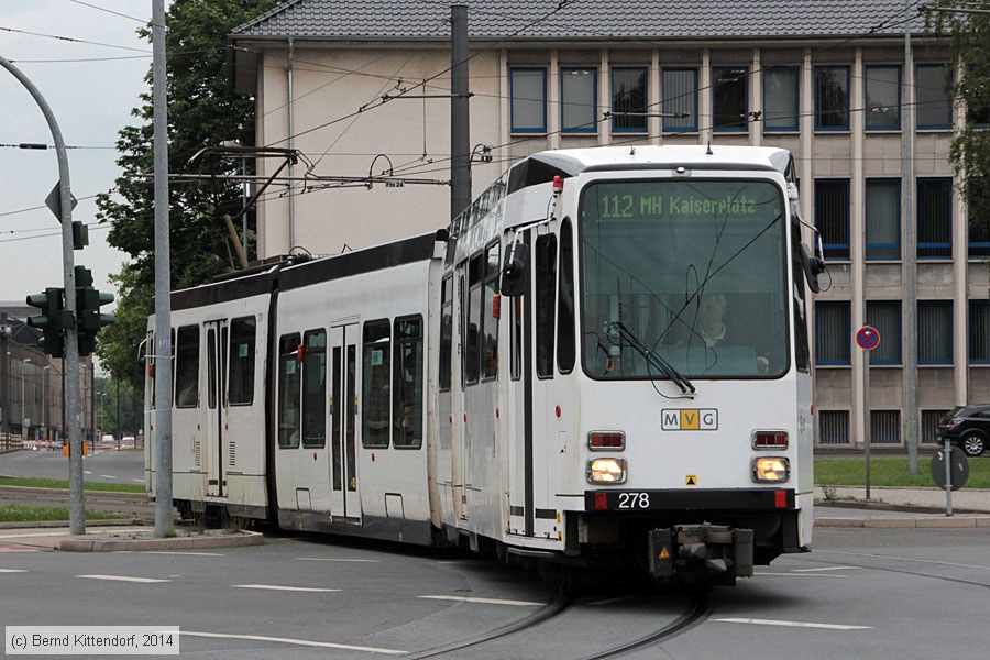 Straßenbahn Mülheim an der Ruhr - 278
/ Bild: muelheim278_bk1405230057.jpg