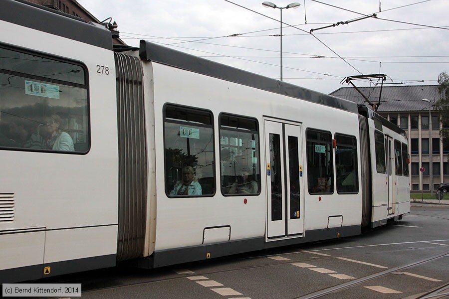 Straßenbahn Mülheim an der Ruhr - 278
/ Bild: muelheim278_bk1405230058.jpg
