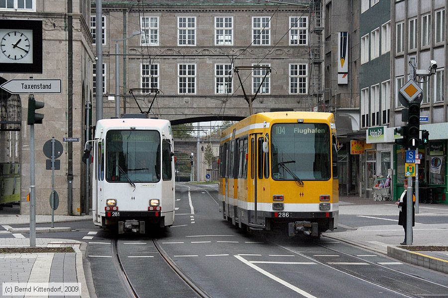 Straßenbahn Mülheim an der Ruhr - 281
/ Bild: muelheim281_bk0910220117.jpg