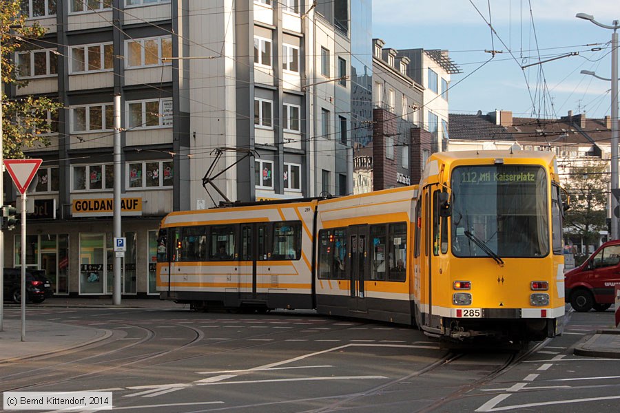 Straßenbahn Mülheim an der Ruhr - 285
/ Bild: muelheim285_bk1410280027.jpg