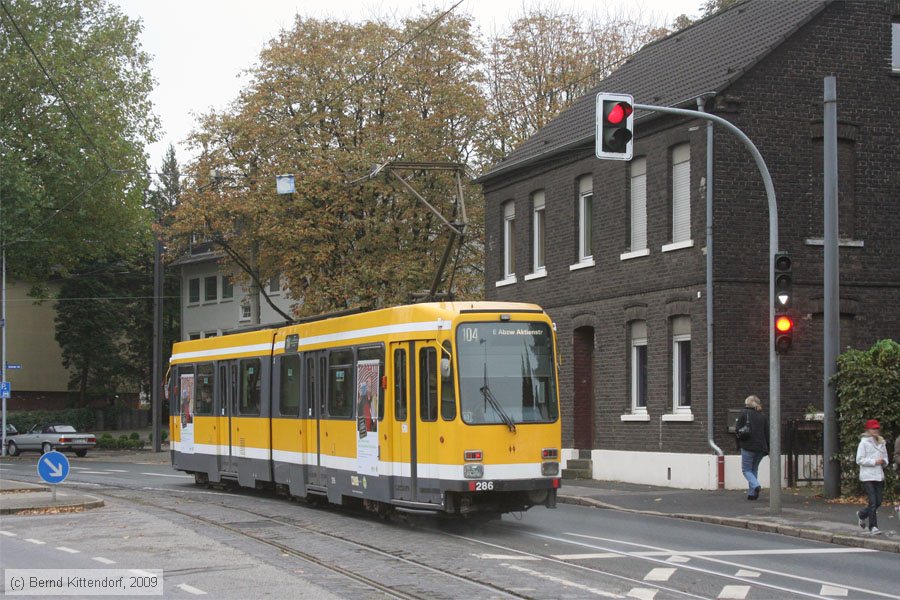 Straßenbahn Mülheim an der Ruhr - 286
/ Bild: muelheim286_bk0910220109.jpg