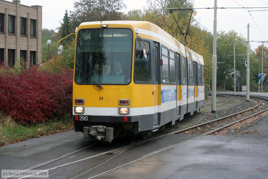 Straßenbahn Mülheim an der Ruhr - 290
/ Bild: muelheim290_bk0910220094.jpg