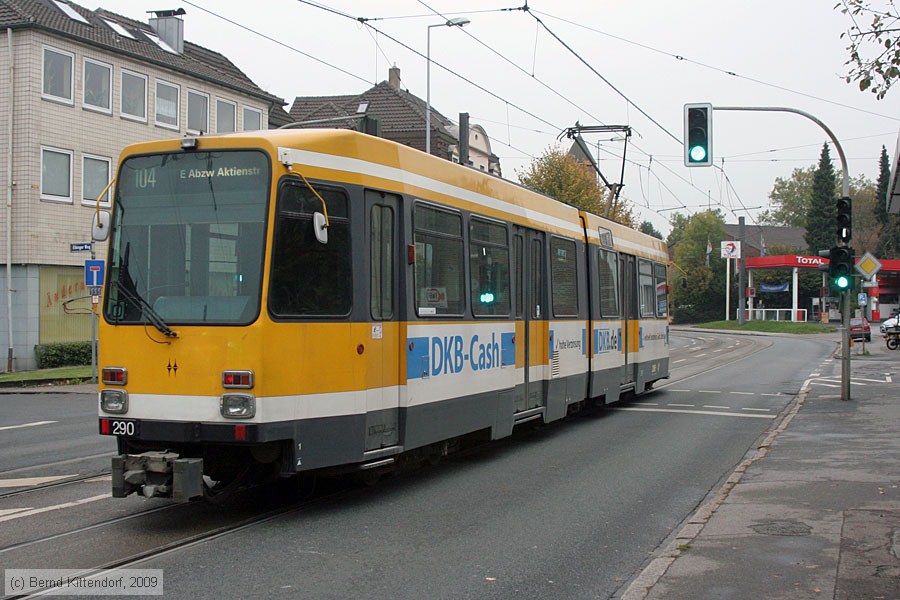 Straßenbahn Mülheim an der Ruhr - 290
/ Bild: muelheim290_bk0910220103.jpg