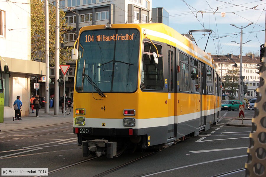 Straßenbahn Mülheim an der Ruhr - 290
/ Bild: muelheim290_bk1410280036.jpg