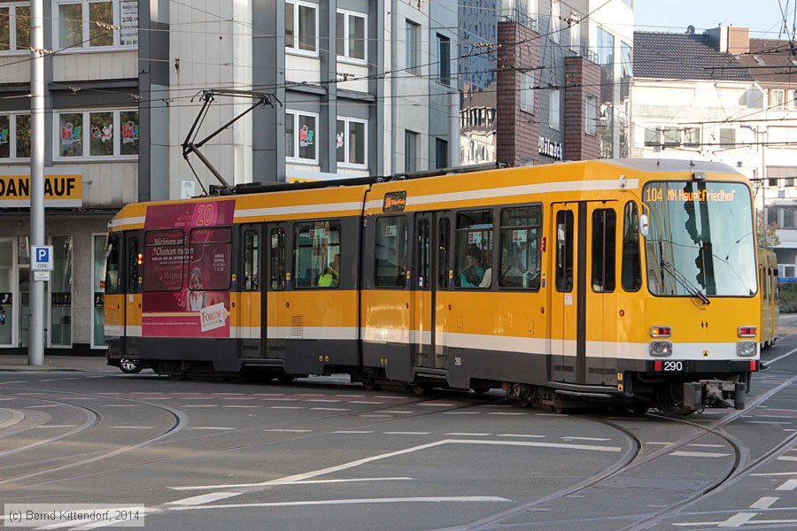 Straßenbahn Mülheim an der Ruhr - 290
/ Bild: muelheim290_bk1410280038.jpg