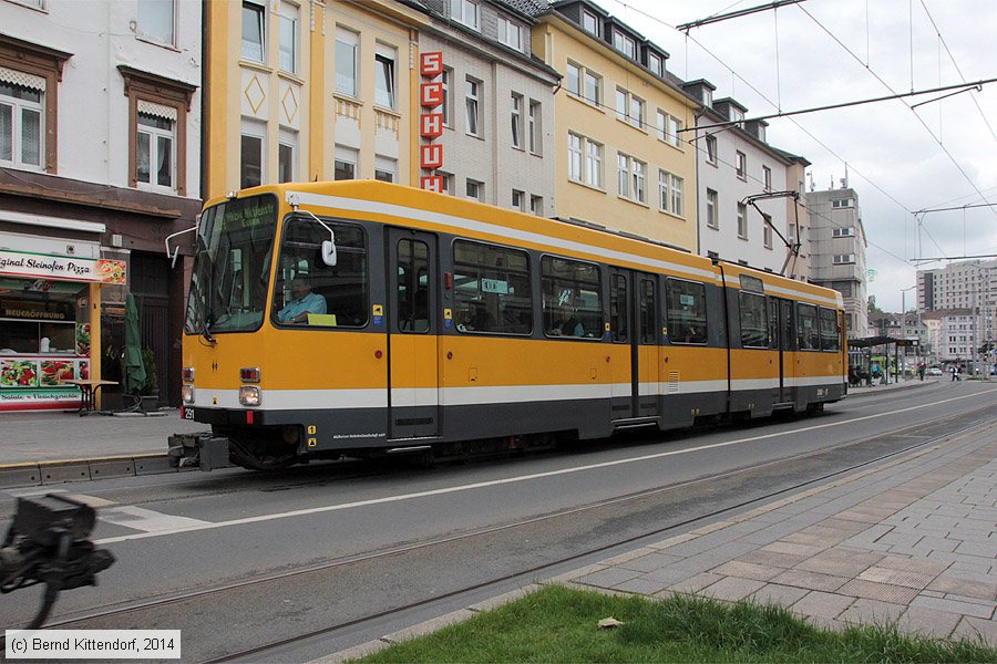 Straßenbahn Mülheim an der Ruhr - 291
/ Bild: muelheim291_bk1405230029.jpg