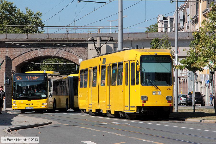 Straßenbahn Mülheim an der Ruhr - 297
/ Bild: muelheim297_bk1309050107.jpg
