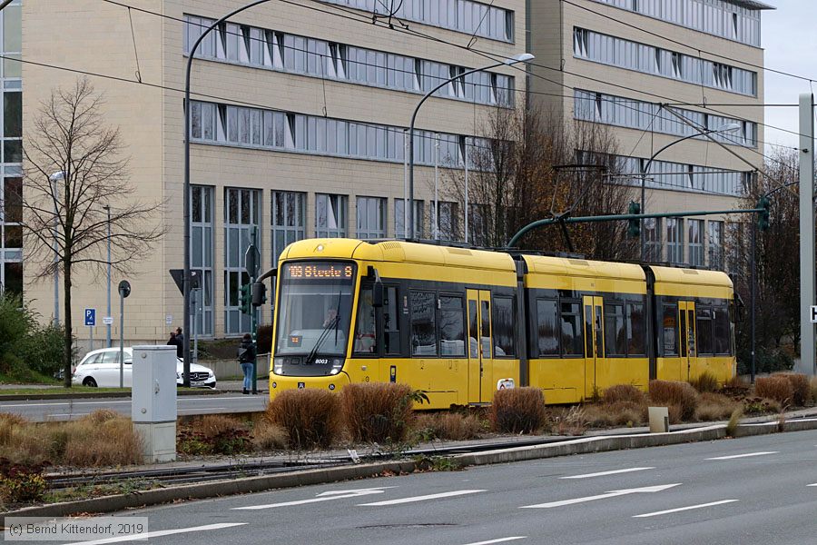 Straßenbahn Mülheim an der Ruhr - 8003
/ Bild: muelheim8003_bk1911260055.jpg