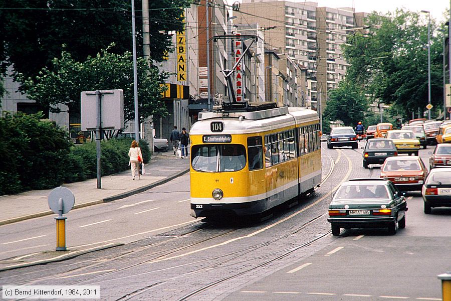 Straßenbahn Mülheim an der Ruhr - 252
/ Bild: muelheim252_vb010424.jpg