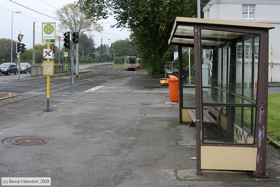 Straßenbahn Mülheim an der Ruhr - Anlagen
/ Bild: muelheimanlagen_bk0910220070.jpg Straßenbahn Mülheim an der Ruhr - Anlagen
/ Bild: muelheimanlagen_bk0910220070.jpg
