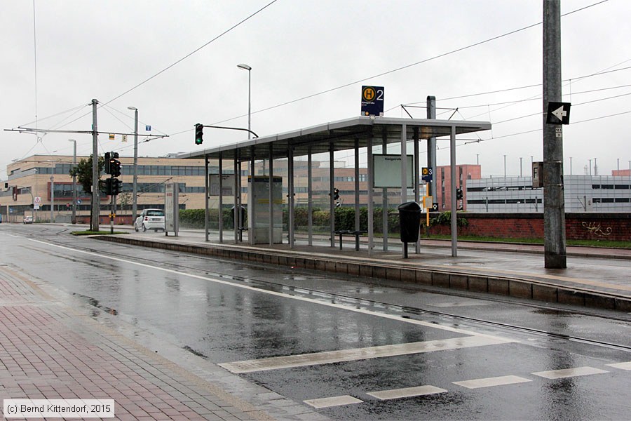 Straßenbahn Mülheim an der Ruhr - Anlagen
/ Bild: muelheimanlagen_bk1508160066.jpg Straßenbahn Mülheim an der Ruhr - Anlagen
/ Bild: muelheimanlagen_bk1508160066.jpg