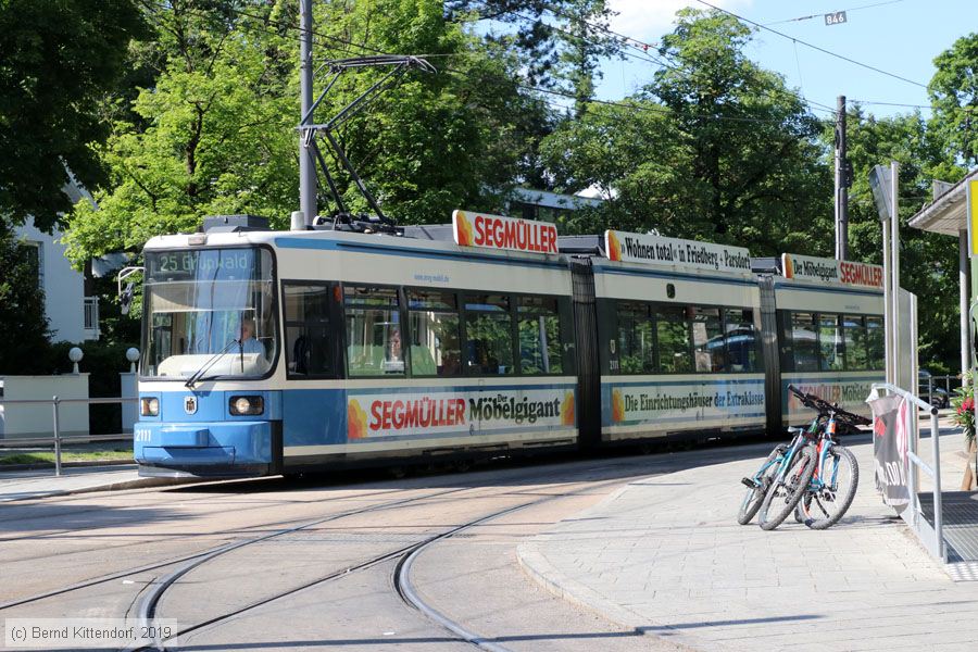 München - Straßenbahn - 2111
/ Bild: muenchen2111_bk1906190190.jpg