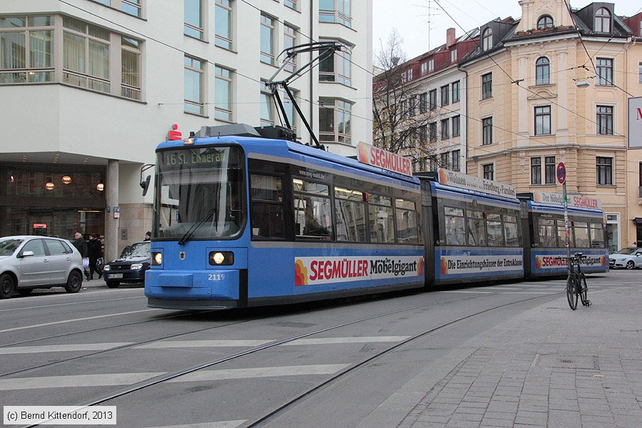 München - Straßenbahn - 2119
/ Bild: muenchen2119_bk1311280052.jpg