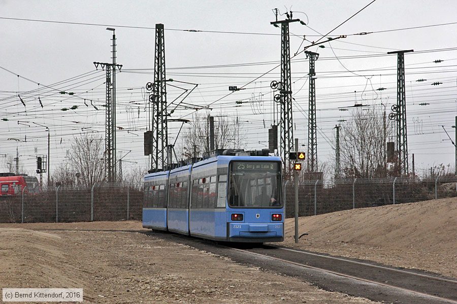 München - Straßenbahn - 2121
/ Bild: muenchen2121_bk1612160039.jpg