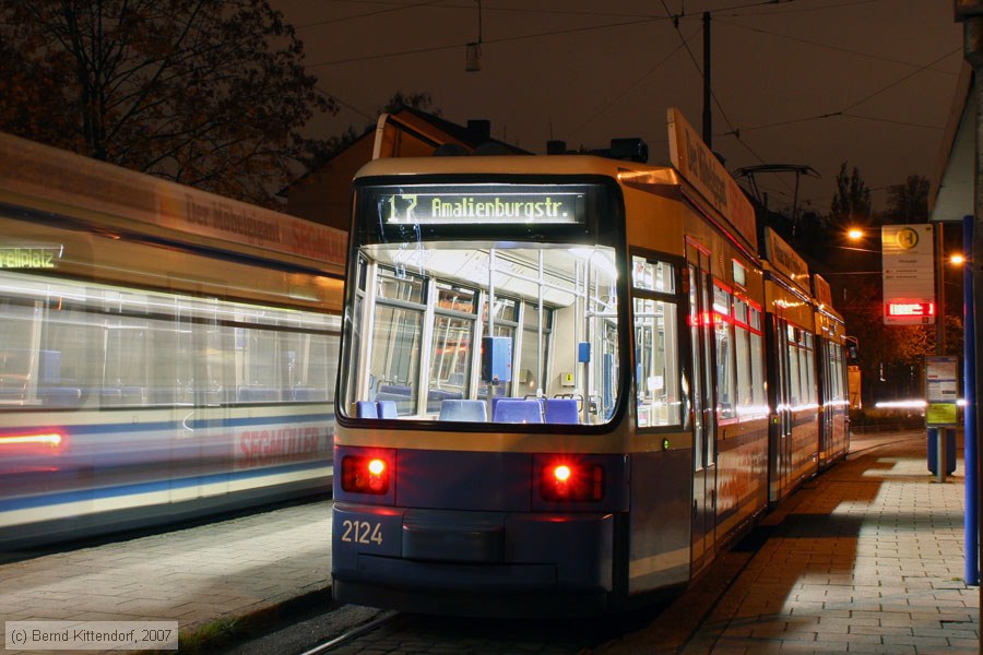München - Straßenbahn - 2124
/ Bild: muenchen2124_bk0710250044.jpg