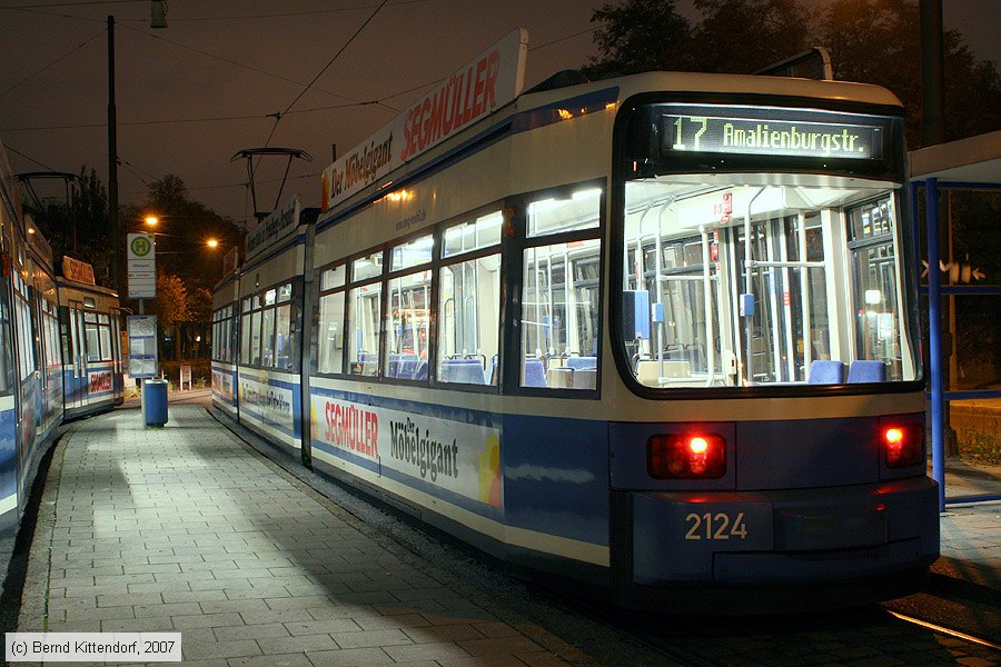 München - Straßenbahn - 2124
/ Bild: muenchen2124_bk0710250046.jpg