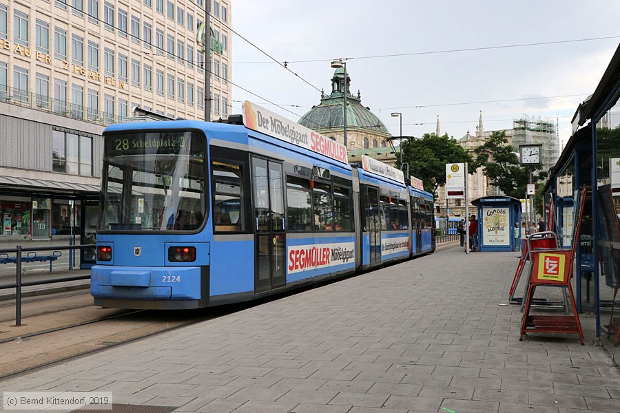 München - Straßenbahn - 2124
/ Bild: muenchen2124_bk1906200011.jpg