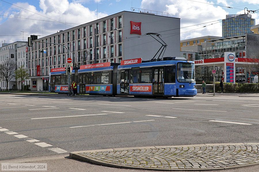 München - Straßenbahn - 2124
/ Bild: muenchen2124_bk2403250005.jpg