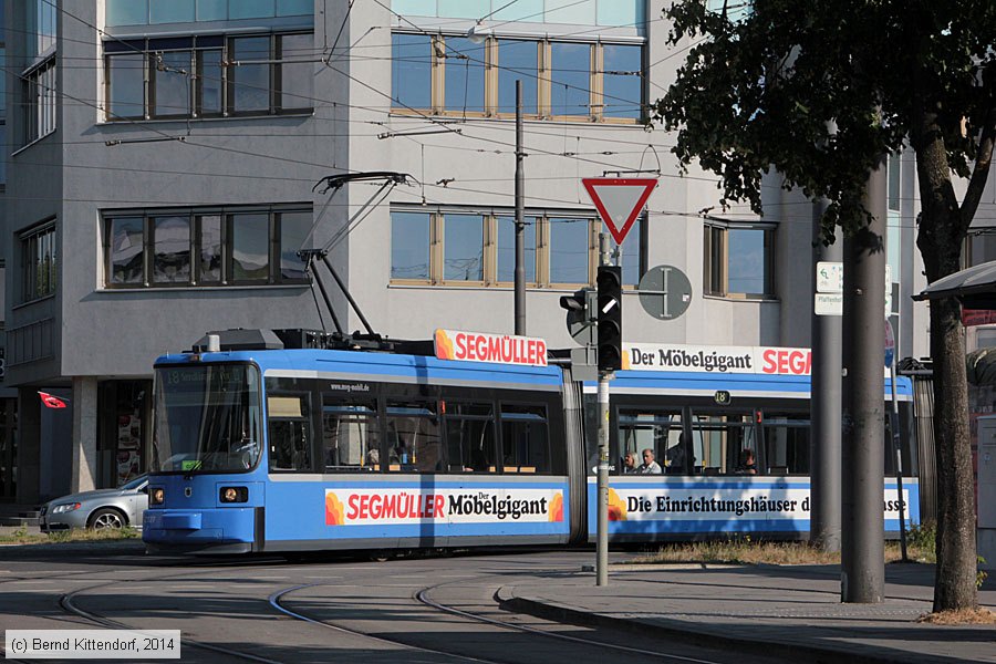 München - Straßenbahn - 2127
/ Bild: muenchen2127_bk1406180456.jpg München - Straßenbahn - 2127
/ Bild: muenchen2127_bk1406180456.jpg