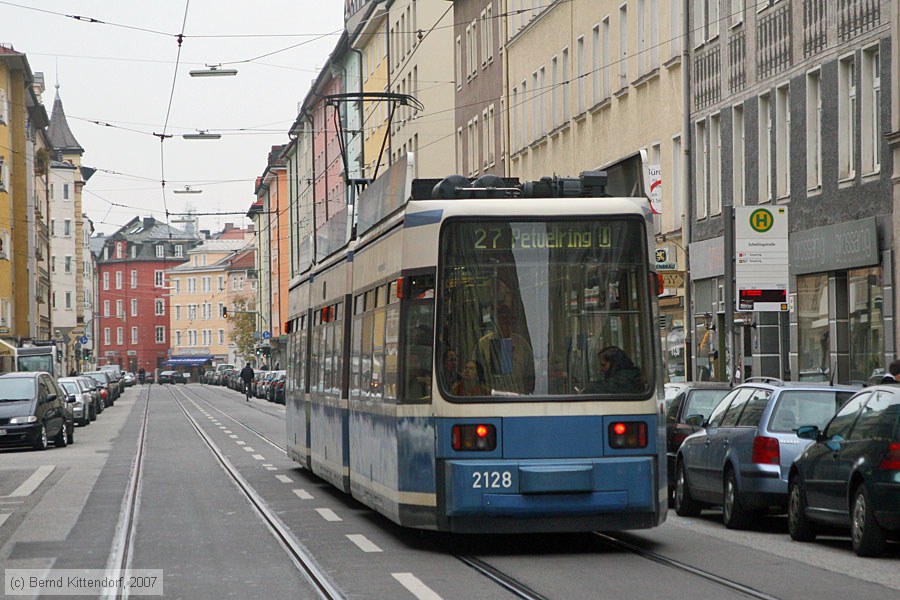 München - Straßenbahn - 2128
/ Bild: muenchen2128_bk0710270060.jpg