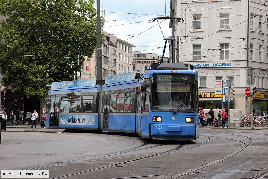München - Straßenbahn - 2128
/ Bild: muenchen2128_bk1406170137.jpg München - Straßenbahn - 2128
/ Bild: muenchen2128_bk1406170137.jpg