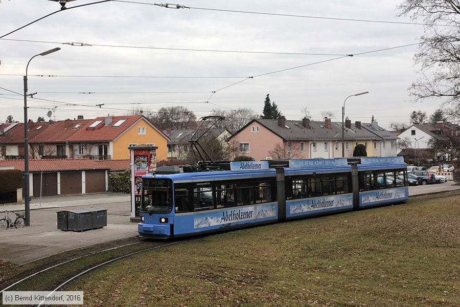 München - Straßenbahn - 2128
/ Bild: muenchen2128_bk1612180009.jpg