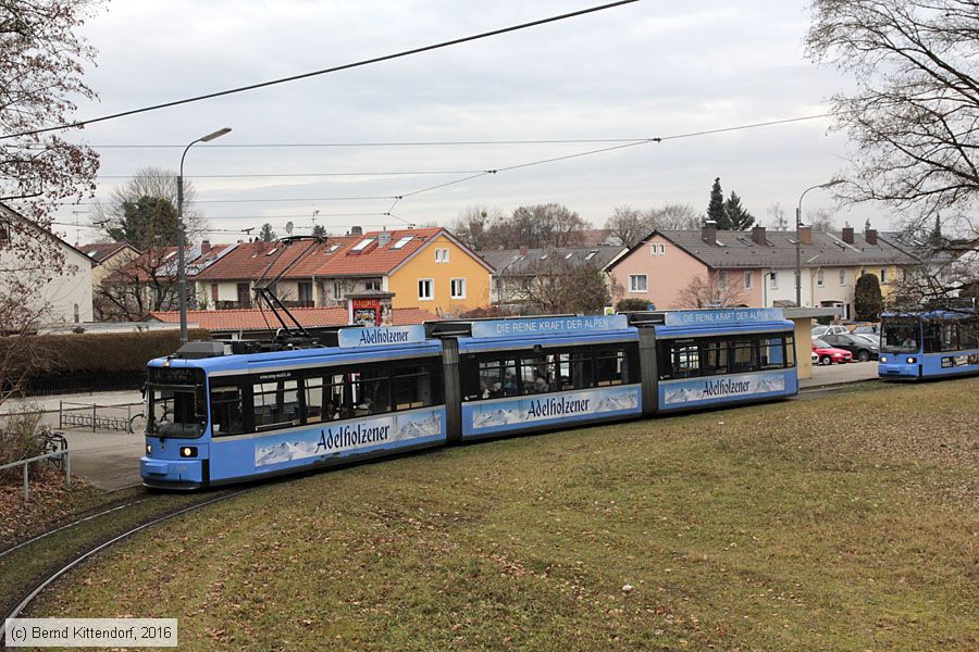 München - Straßenbahn - 2128
/ Bild: muenchen2128_bk1612180014.jpg