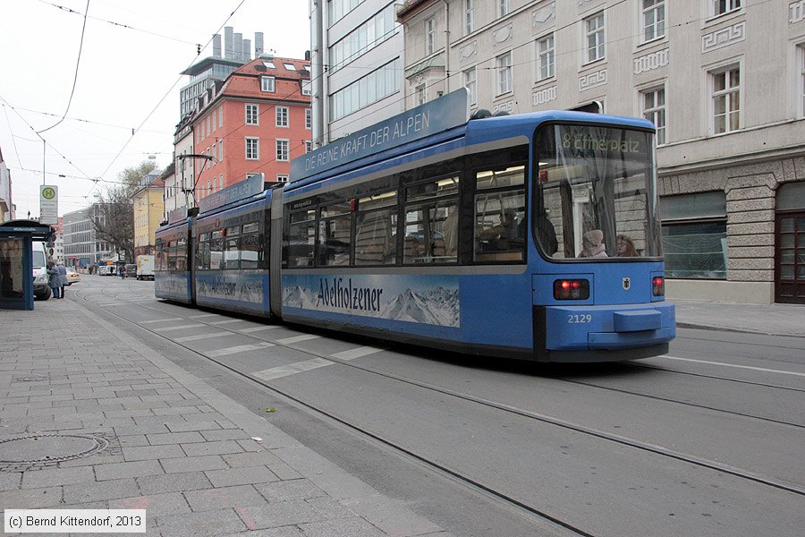 München - Straßenbahn - 2129
/ Bild: muenchen2129_bk1311280070.jpg