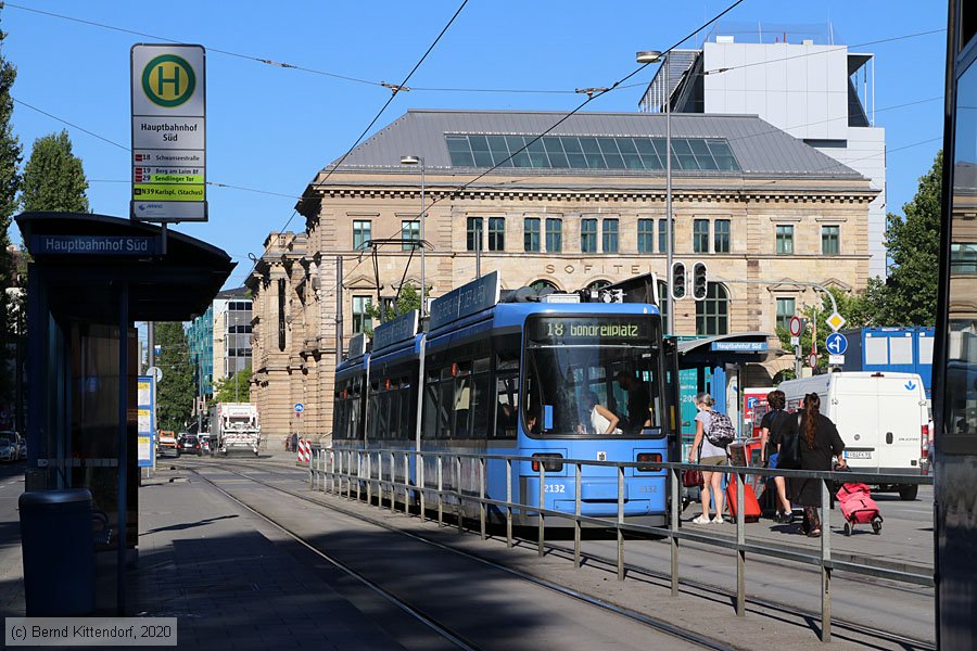München - Straßenbahn - 2132
/ Bild: muenchen2132_bk2008210006.jpg