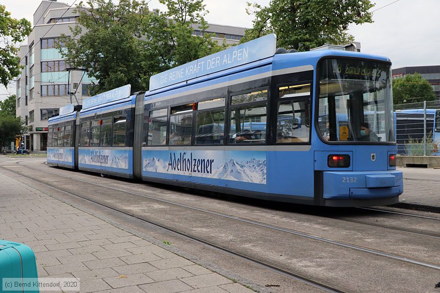 München - Straßenbahn - 2132
/ Bild: muenchen2132_bk2008220122.jpg