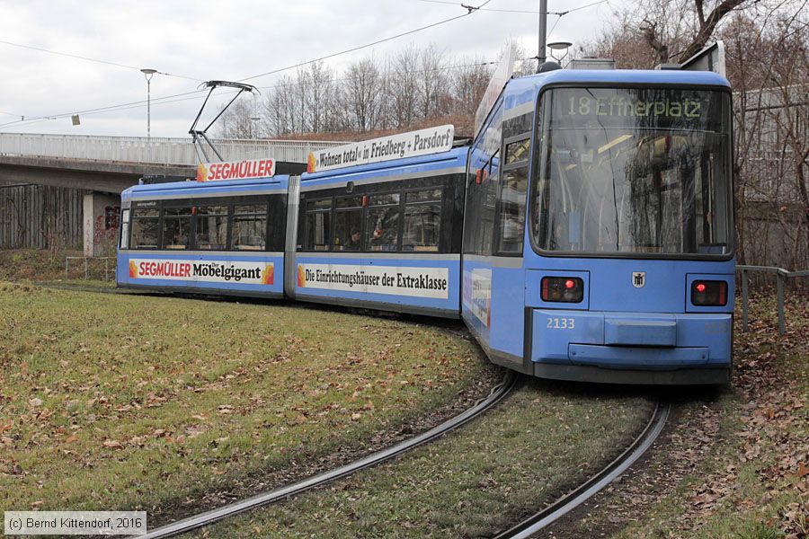 München - Straßenbahn - 2133
/ Bild: muenchen2133_bk1612180005.jpg