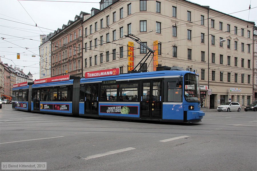 München - Straßenbahn - 2138
/ Bild: muenchen2138_bk1311280033.jpg