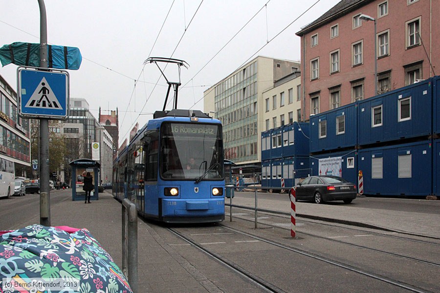 München - Straßenbahn - 2138
/ Bild: muenchen2138_bk1311280083.jpg