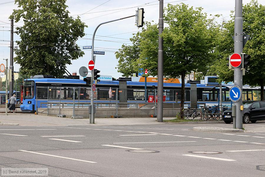 München - Straßenbahn - 2148
/ Bild: muenchen2148_bk1906200001.jpg