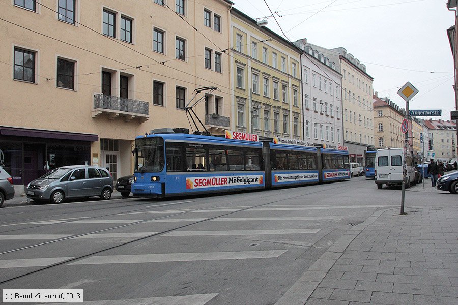 München - Straßenbahn - 2150
/ Bild: muenchen2150_bk1311280062.jpg München - Straßenbahn - 2150
/ Bild: muenchen2150_bk1311280062.jpg