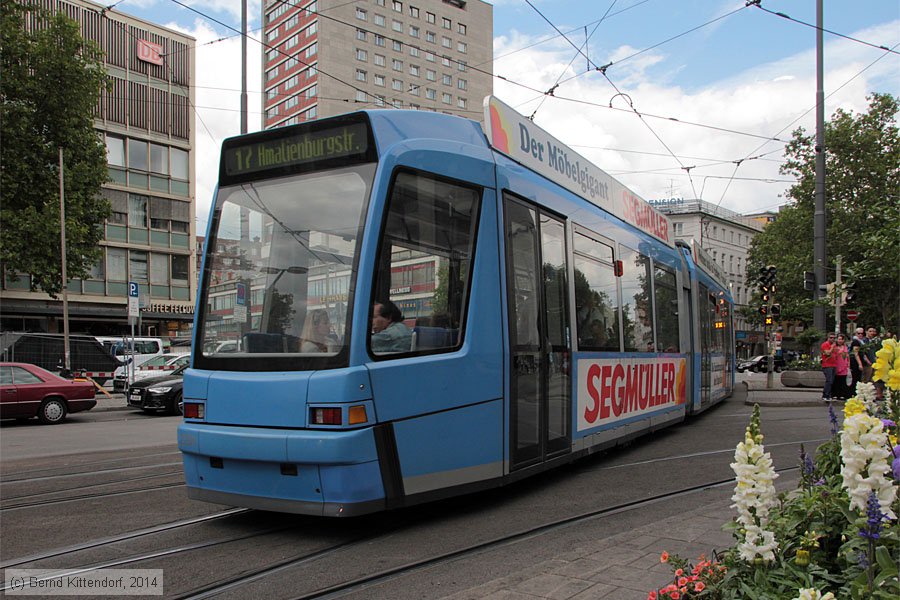 München - Straßenbahn - 2204
/ Bild: muenchen2204_bk1406170141.jpg München - Straßenbahn - 2204
/ Bild: muenchen2204_bk1406170141.jpg