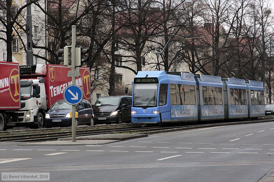 München - Straßenbahn - 2206
/ Bild: muenchen2206_bk1612190113.jpg