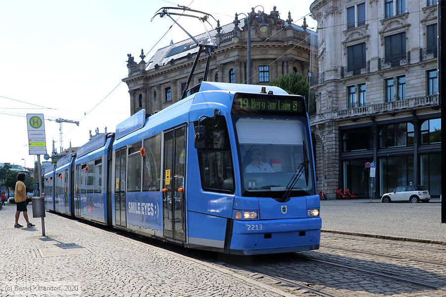 München - Straßenbahn - 2213
/ Bild: muenchen2213_bk2008210133.jpg