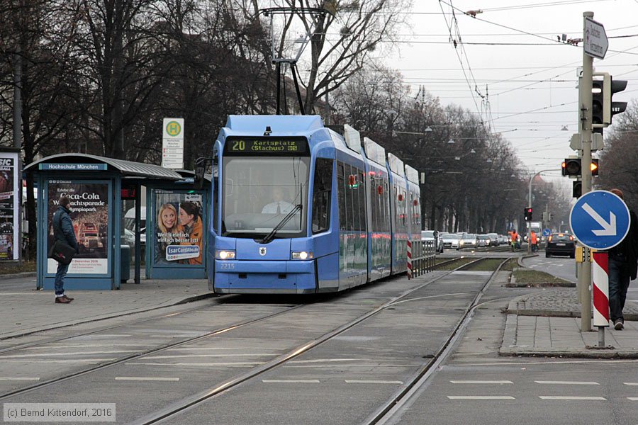 München - Straßenbahn - 2215
/ Bild: muenchen2215_bk1612190092.jpg